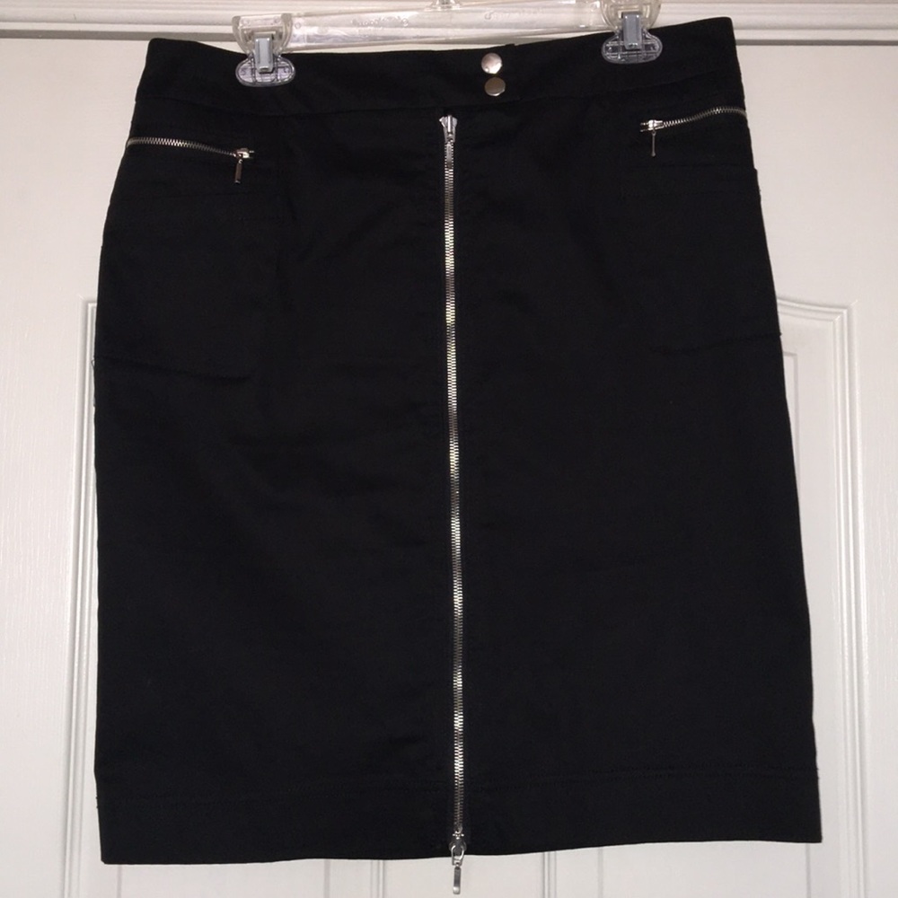 Dalia Collection Black Zipper Front Skirt